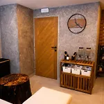 Snezka 4*