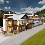 Hotel Snezka