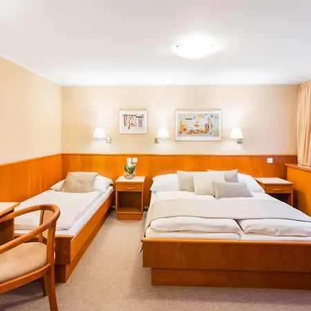 Hotel Snezka