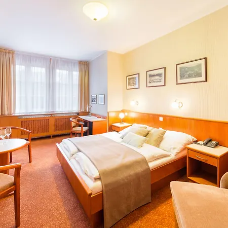 Hotel Sněžka 4*