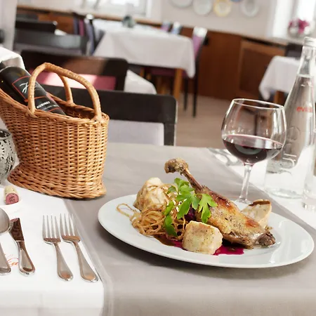 Hotel Snezka Špindlerŭv Mlýn