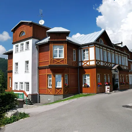 Snezka 4* Špindlerŭv Mlýn